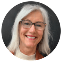 Portrait d'un membre de l'équipe dévouée de Pluri-elles Manitoba au service de la communauté.