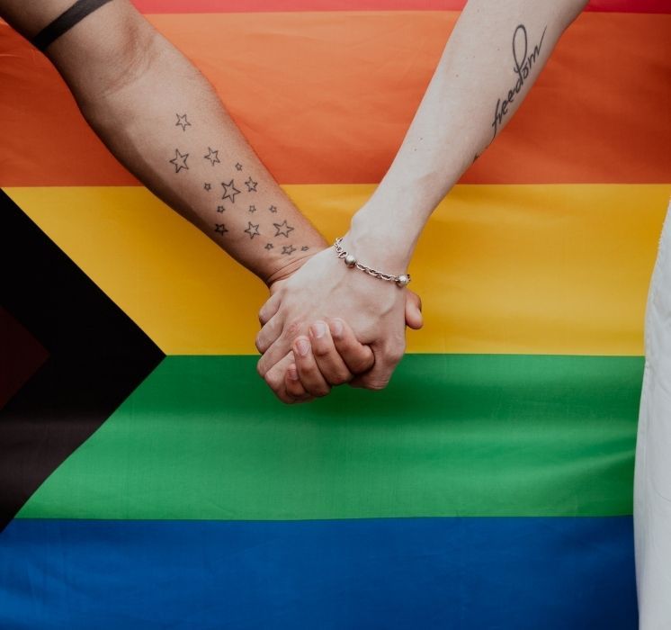 la diversité sexuelle et l'identité de genre lors d'un atelier éducatif de Pluri-elles à Winnipeg.