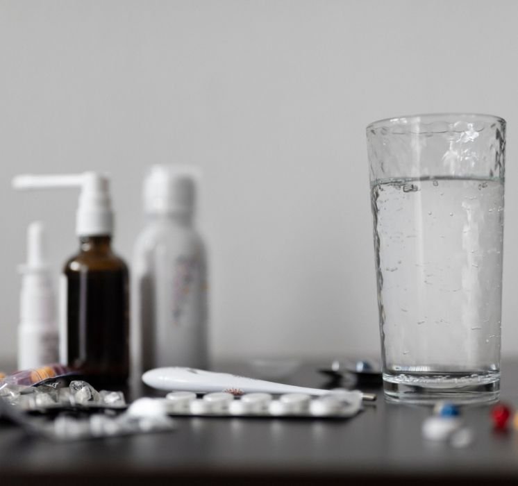 L'atelier de prévention sur les dépendances aux drogues et à l'alcool chez Pluri-elles, Winnipeg.